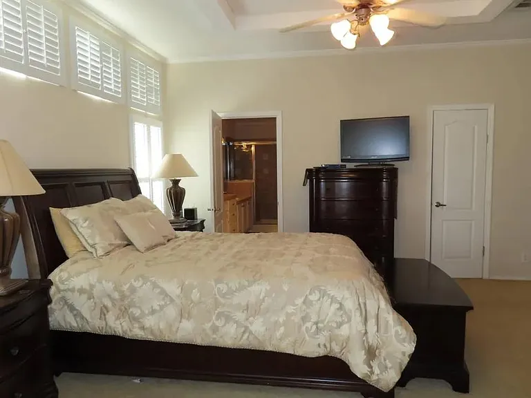 5626 Swan Lake Dr #521 — Photo 50