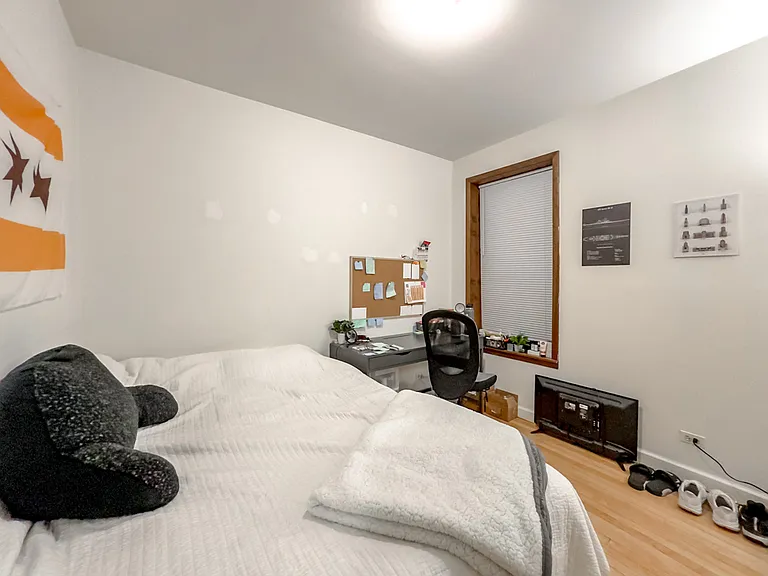 6711 N Sheridan Rd #S2 — Photo 11