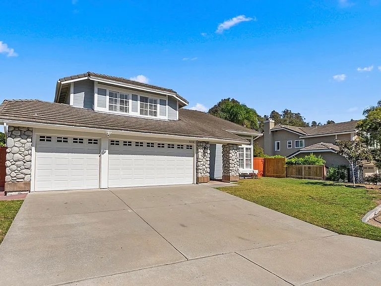 3412 Celinda Dr — Photo 1