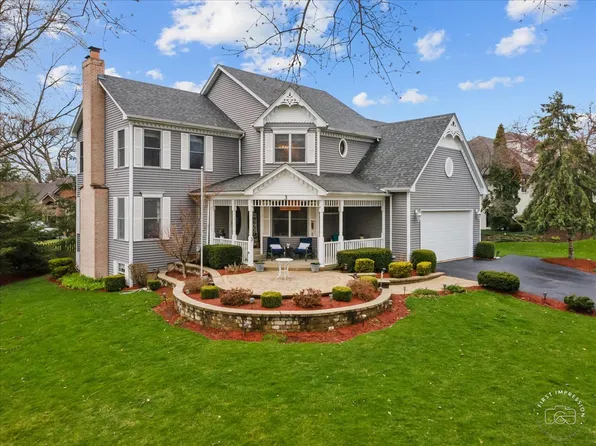 3 Winthrop New Rd, Sugar Grove, IL 60554