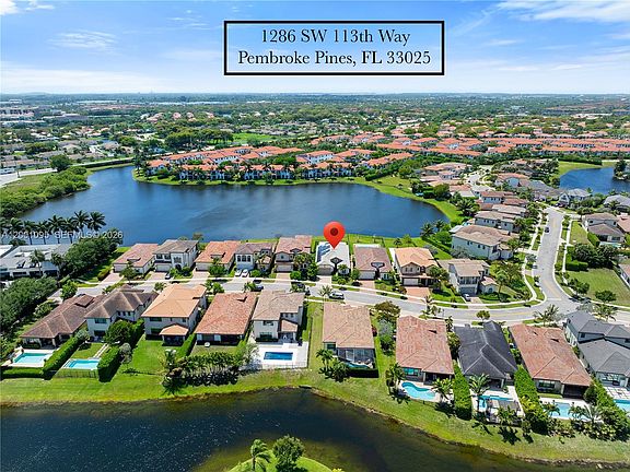 3rd image of 1286 SW 113th Way