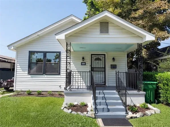 534 Brown Ave, Harvey, LA 70058