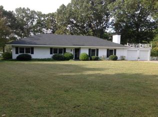 1075 Ring Farm Rd, White Stone, VA 22578