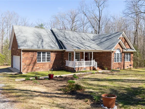 1581 Sweathouse Creek Rd, Amelia Court House, VA 23002
