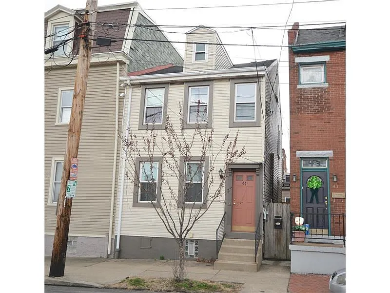 41 S 18th St photo 1