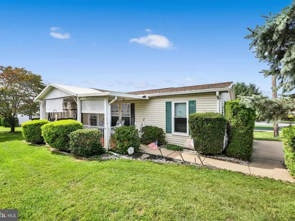 16 Edward Ave, Lebanon, PA 17042