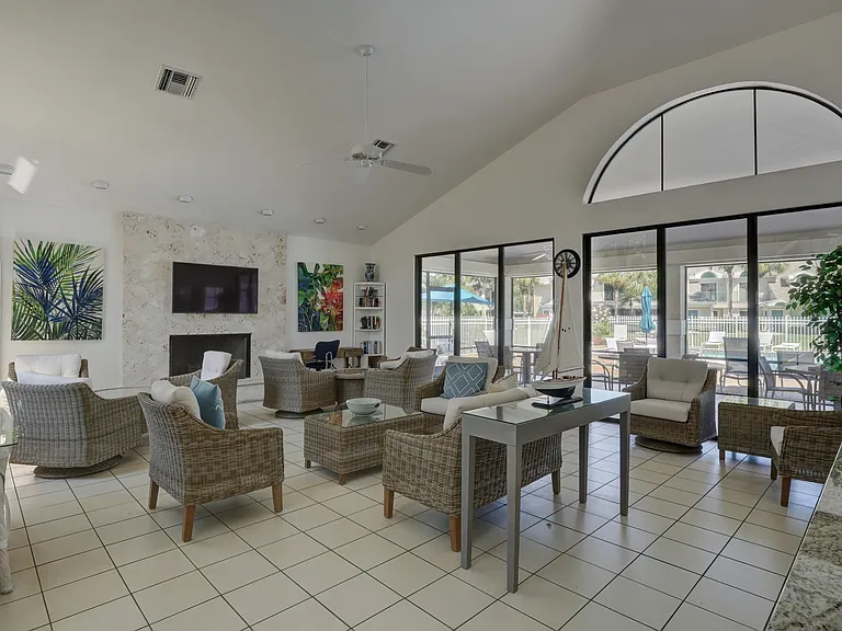 60 Emerald Woods Dr #B7 — Photo 34