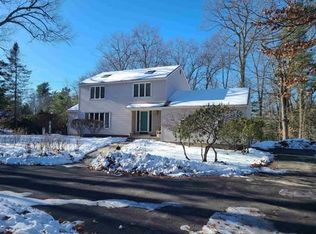 285 E Dunstable Rd, Nashua, NH 03062