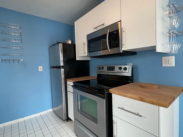 1180 Jaeger St #1180 — Photo 5