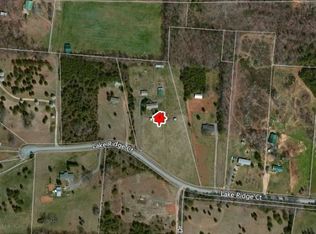 4217 Lake Ridge Ct, Ramseur, NC 27316