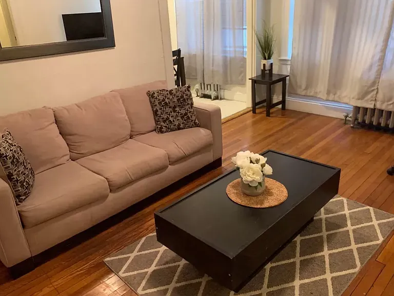 1109 Boylston St #6 — Photo 1