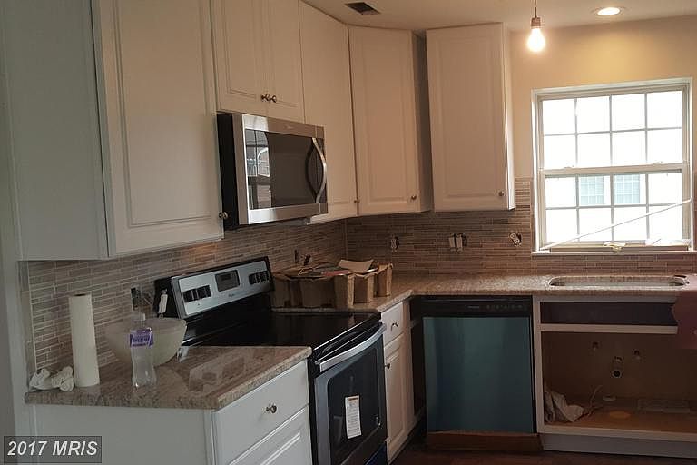 2nd image of 2509 Shelley Cir #5-2C