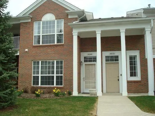 16872 Dover Dr, Northville, MI 48168