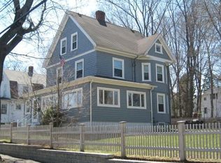 115 Pleasant St, Wakefield, MA 01880