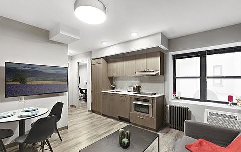 1st image of 15 E 11th St #B1