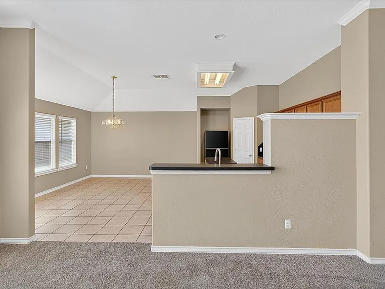 5933 Brightwood Dr — Photo 10