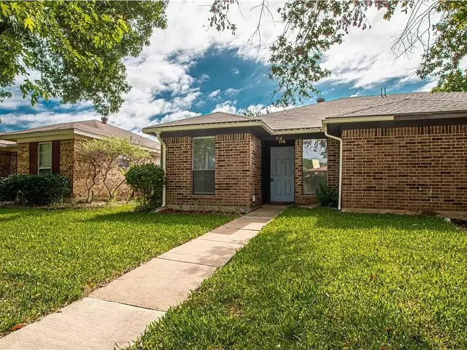 716 Cory St