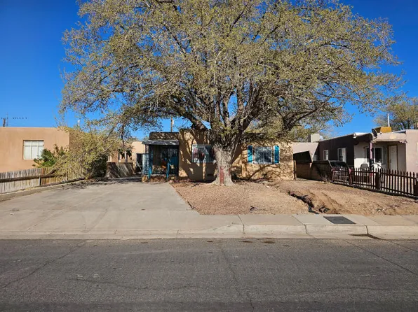 528 Cagua Dr SE, Albuquerque, NM 87108