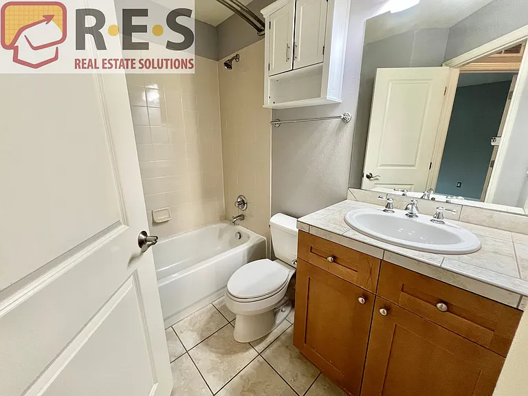 150 S Harrison St #107 — Photo 9