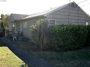 1733 NE Klamath Ave, Roseburg, OR