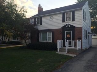 845 Robertson St, Wauwatosa, WI 53213