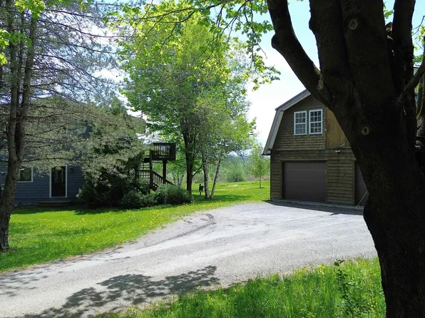 3 Muddy Dog Run, Westford, VT 05494