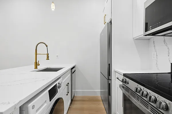 Rented by Corcoran | media 2