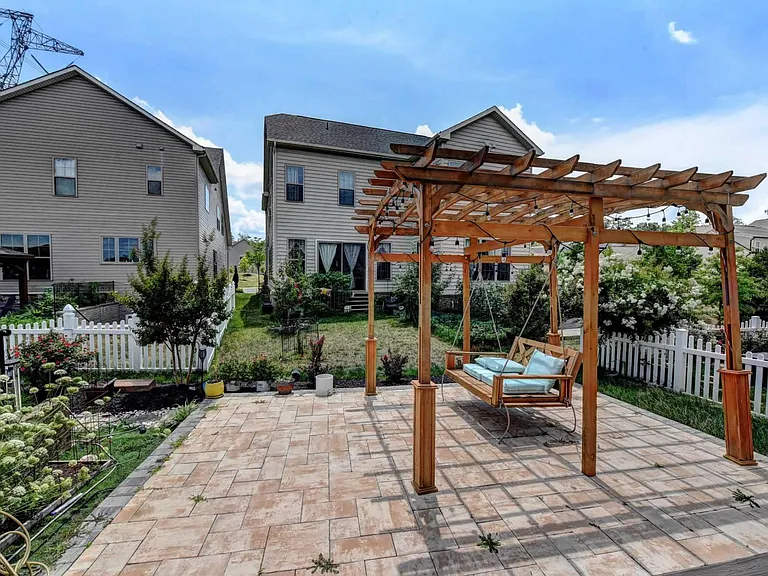 42055 Darlene Pl — Photo 22