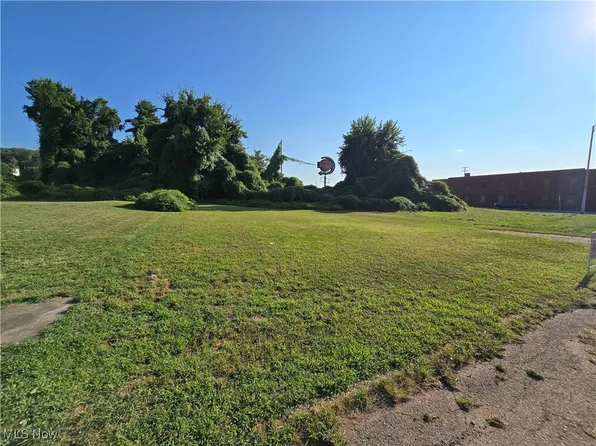 920 Orchard St, Zanesville, OH 43701