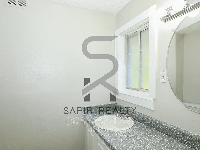 2055 Alison Ct SW #8 — Photo 9