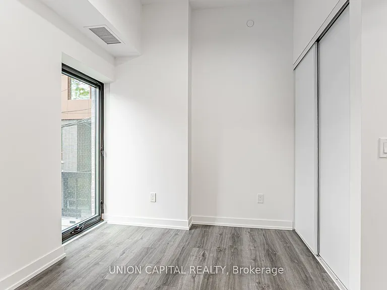 28 Eastern Ave #Townhouse 109 — Photo 23