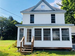 625 Seneca St, Watertown, NY 13601