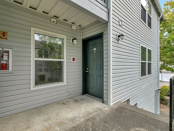 4th image of 33020 10th Ave SW Unit I201