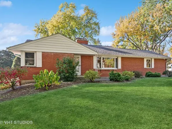 360 N Oak St, Crystal Lake, IL 60014
