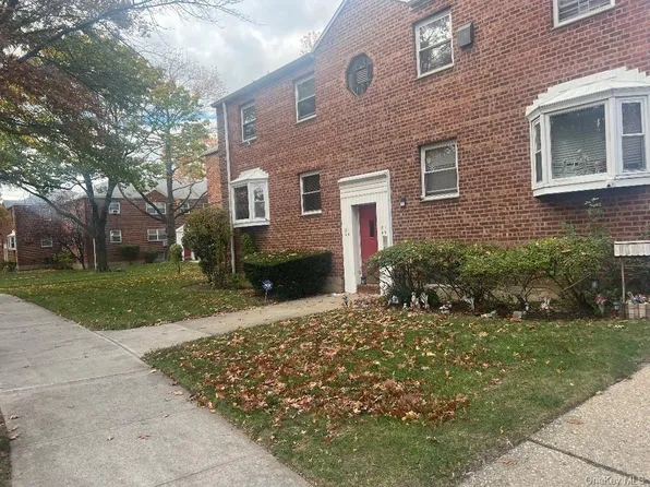 81-49 156 Avenue #2R, Howard Beach, NY 11414