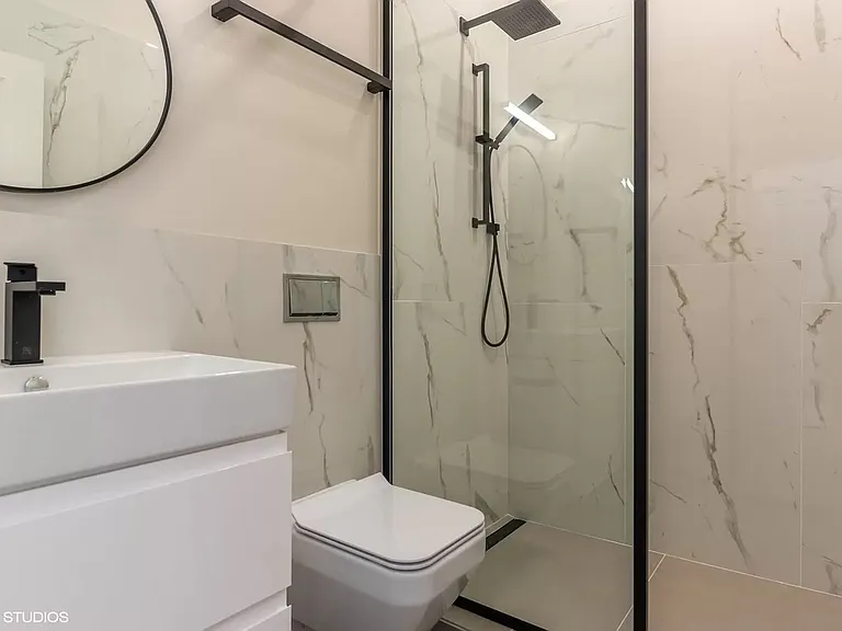 3154 N Tripp Ave #305A — Photo 19