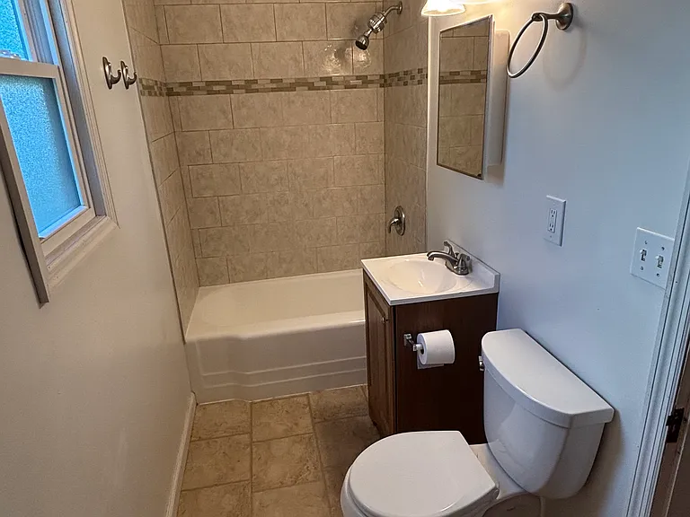 16 Van Nydeck Ave #1 — Photo 2