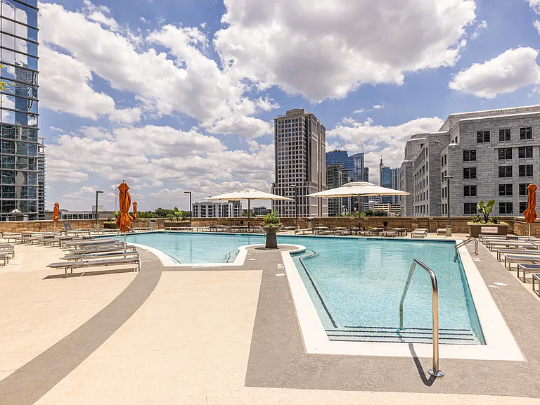 1080 Peachtree St NE #1201 — Photo 21
