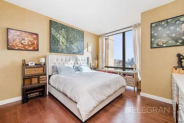 Sold by (Legacy) Elegran