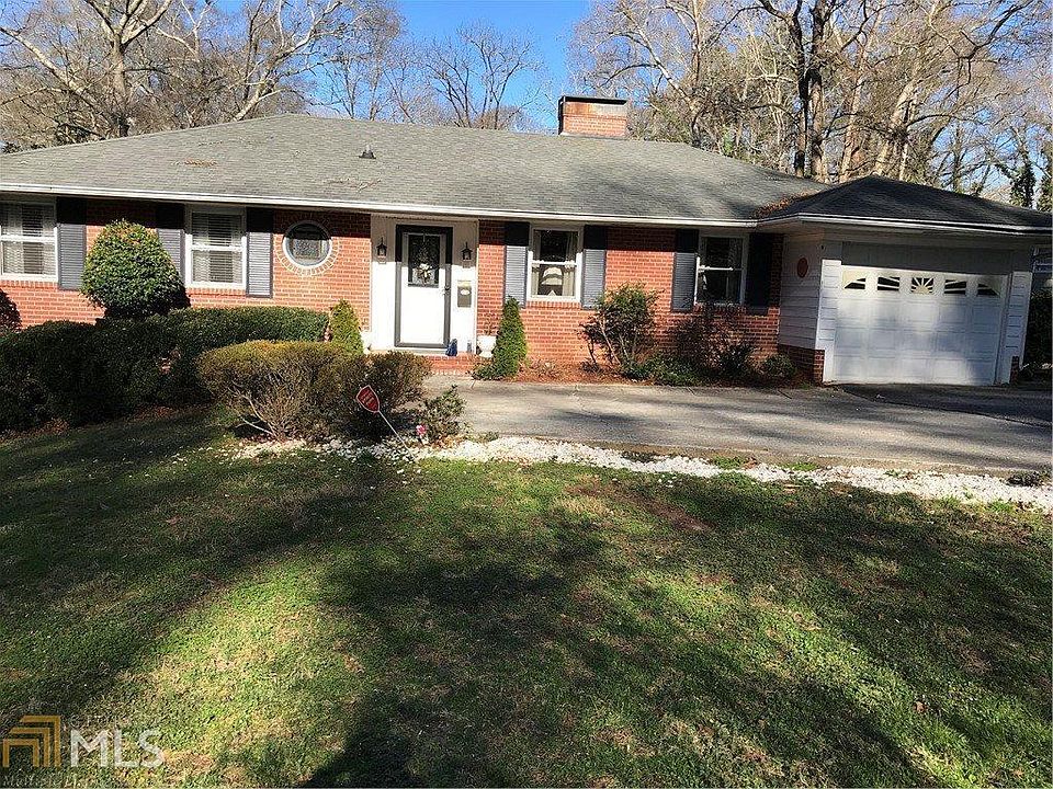 1st image of 153 Whitlock Dr