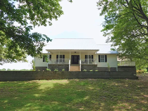 1210 Harris Hollow Rd, Charlotte, TN 37036