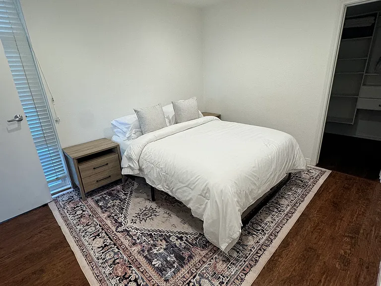 227 Avenida Monterey #C — Photo 7