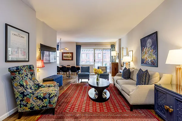 Sold by Town Residential | media 2