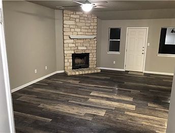 2nd image of 5006 Parkwood Dr
