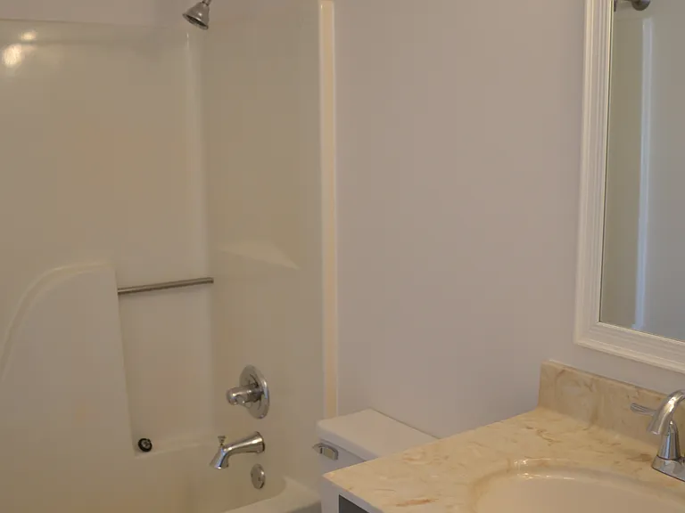 primary bathroom (ensuite)