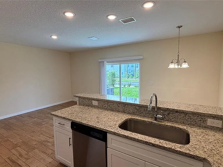 280 Gardner Ln #1 — Photo 5