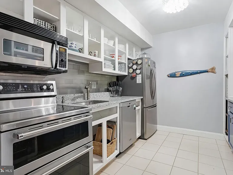 1713 Whitpain Hls — Photo 11