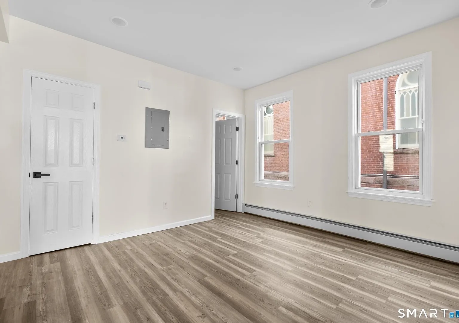 81 Hungerford St - Unit 2 Duplex — Photo 3