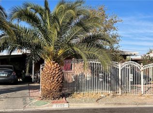 1809 Walnut Ave, Las Vegas, NV 89101