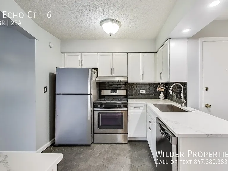8 Echo Ct #6 — Photo 5